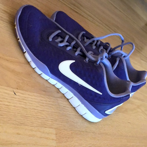 womens nike free run distance